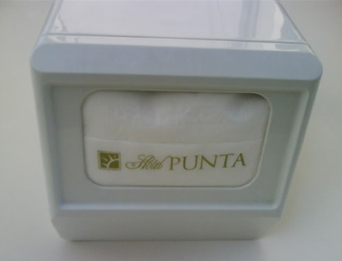 podmetači, višeslojni podmetači, salvete, podlošci, podmetači za kavu, podmetači za čaše, podlošci za kavu, podlošci za čaše, 6-slojni, 9-slojni, reklamni podmetači, podmetači sa tiskom, stolna dekoracija, higijenski papir, Tissue, Airlaid, Dema Karlovac, Kasetne salvete